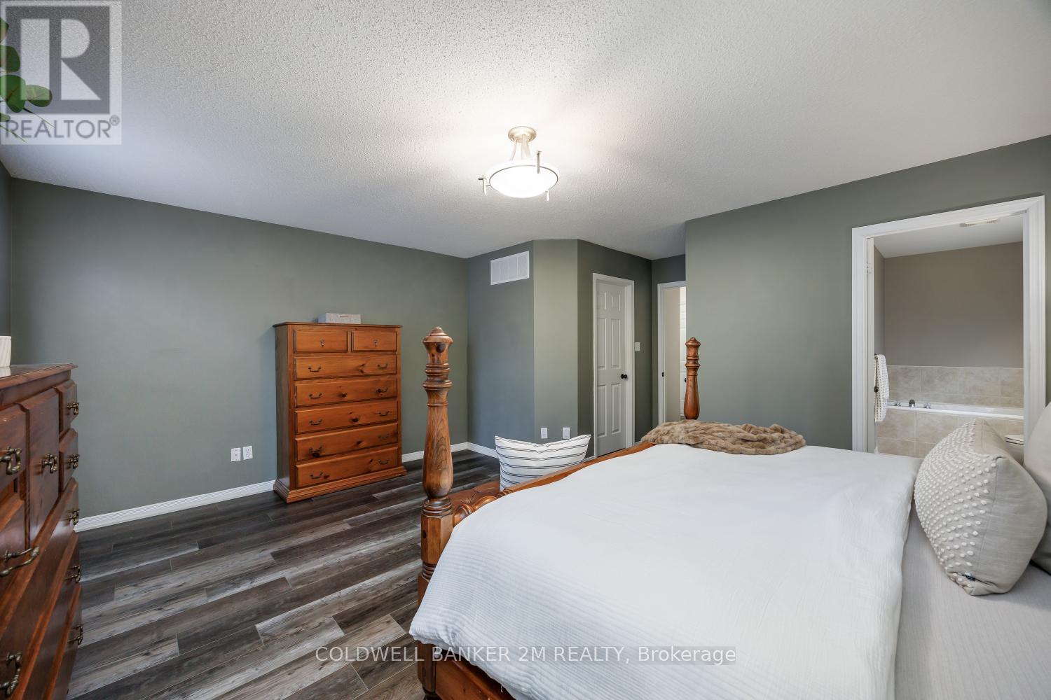 1904 CLEARWATER COURT - 21