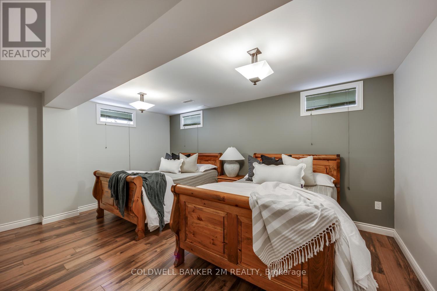 1904 CLEARWATER COURT - 31
