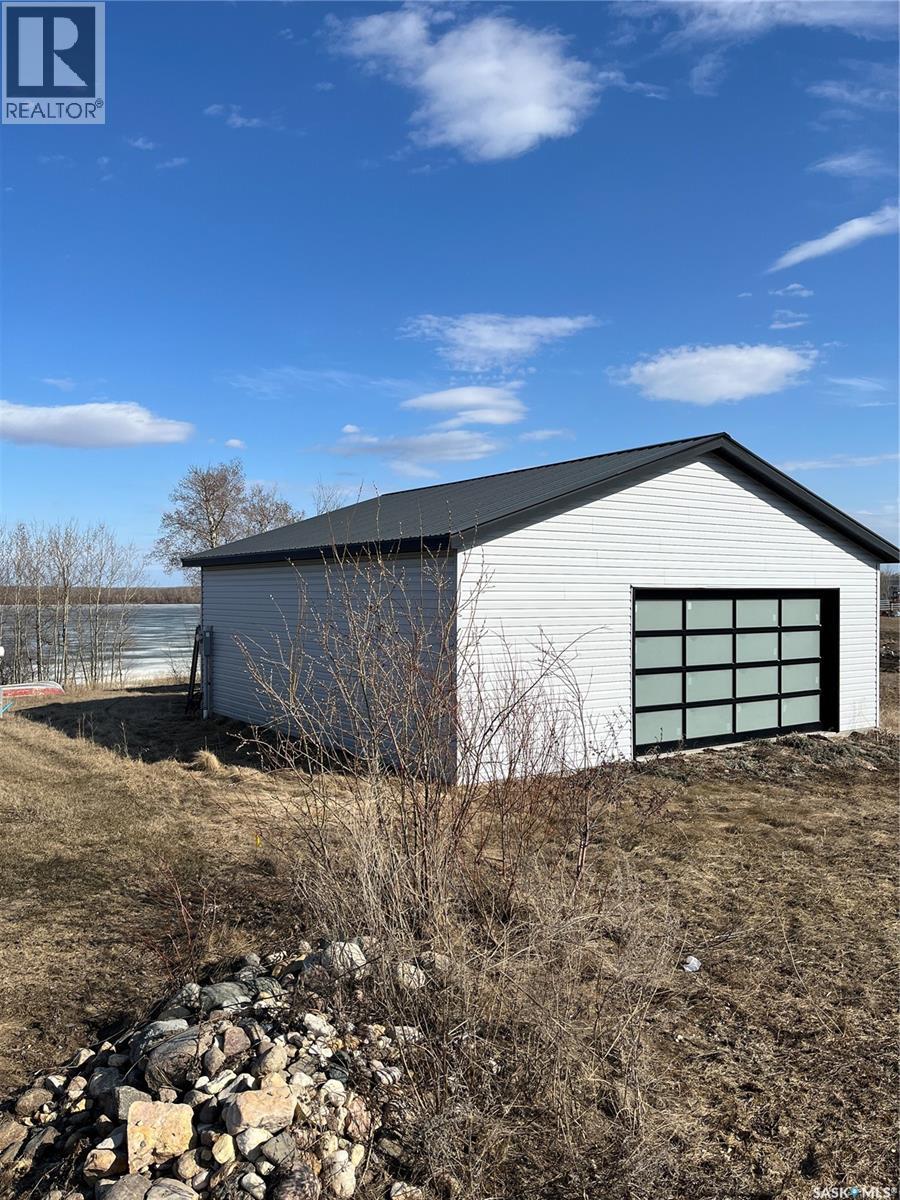Dixon Lake Waterfront - 2