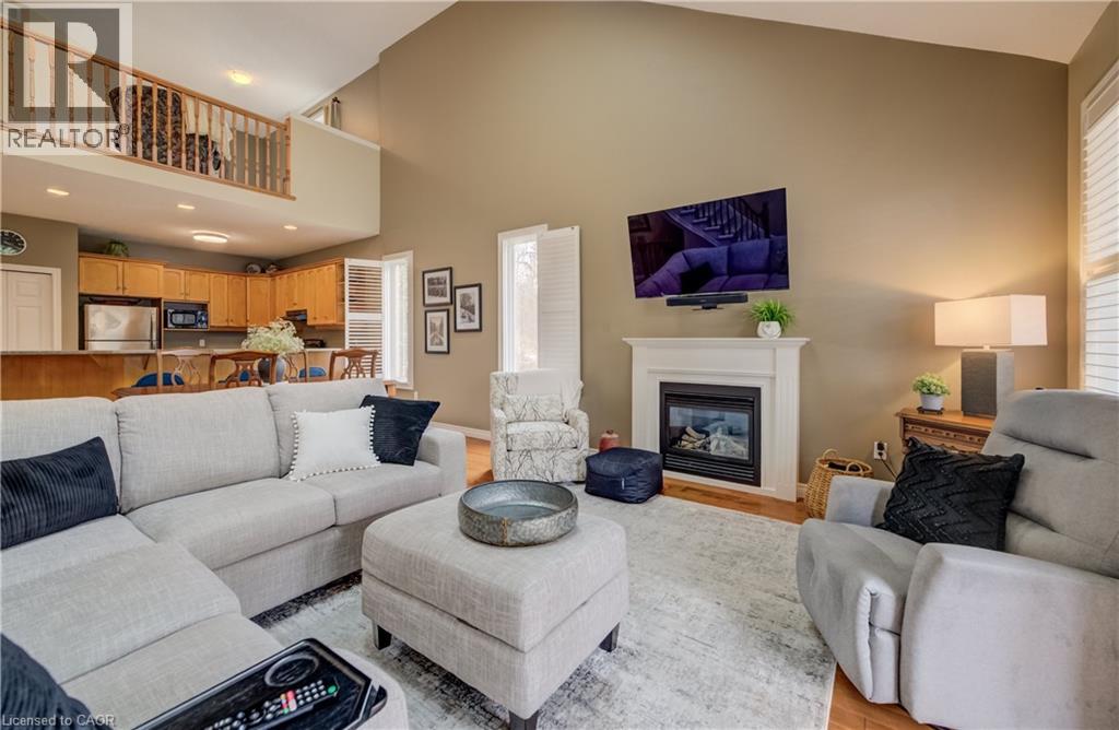 560 SPRINGWATER Drive - 15