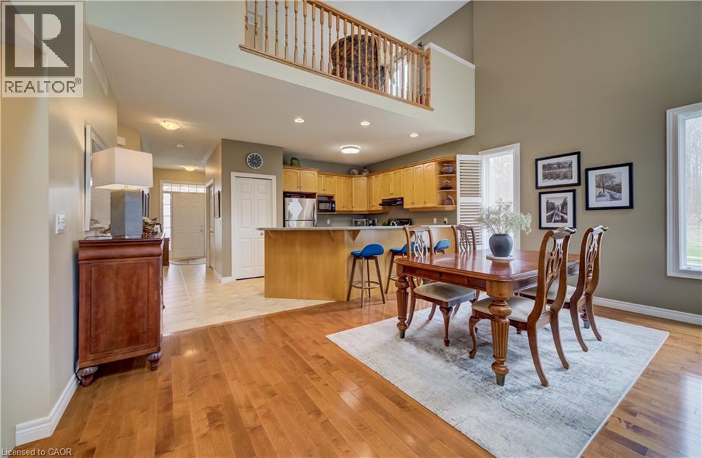 560 SPRINGWATER Drive - 14