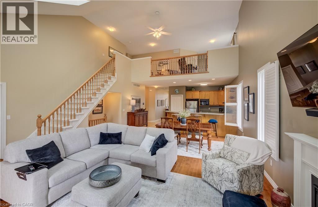 560 SPRINGWATER Drive - 16
