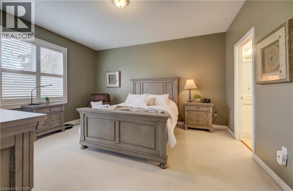 560 SPRINGWATER Drive - 19