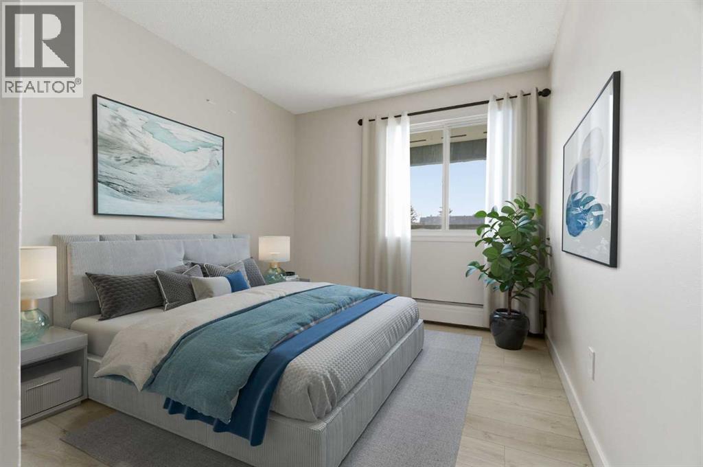 #6301 315 Southampton Drive SW - 15