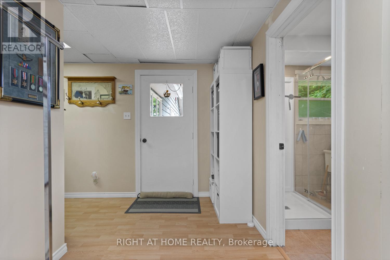 96 SUTER DRIVE - 30