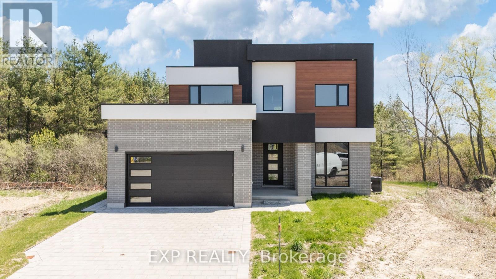 204 MERRITT COURT - 1