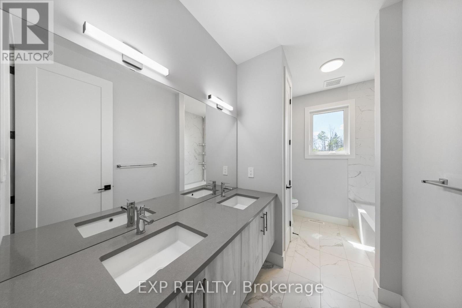 204 MERRITT COURT - 14