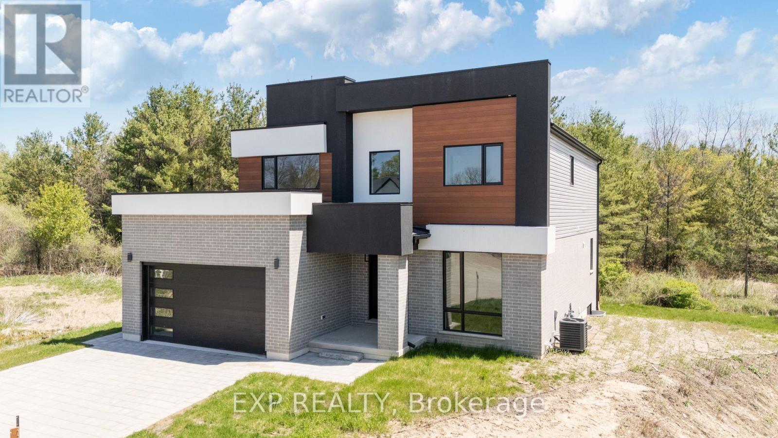 204 MERRITT COURT - 3