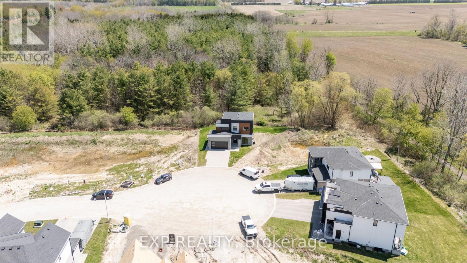 204 MERRITT COURT - 41