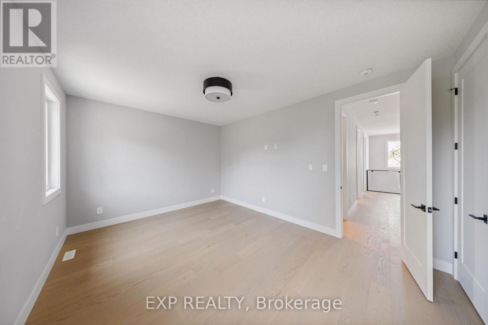 204 MERRITT COURT - 6