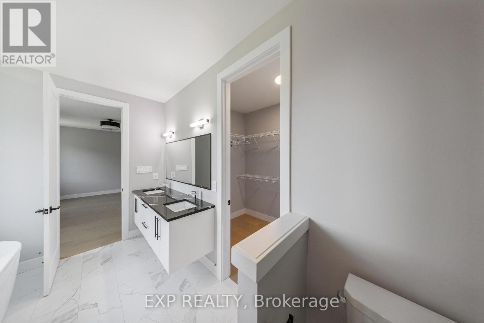 204 MERRITT COURT - 9