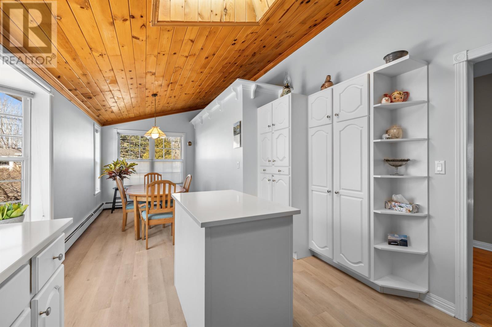 51 MacDougall Drive - 5