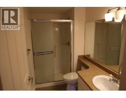 360 Battle Street Unit# 302, Kamloops, BC V2C2L6 Photo 18