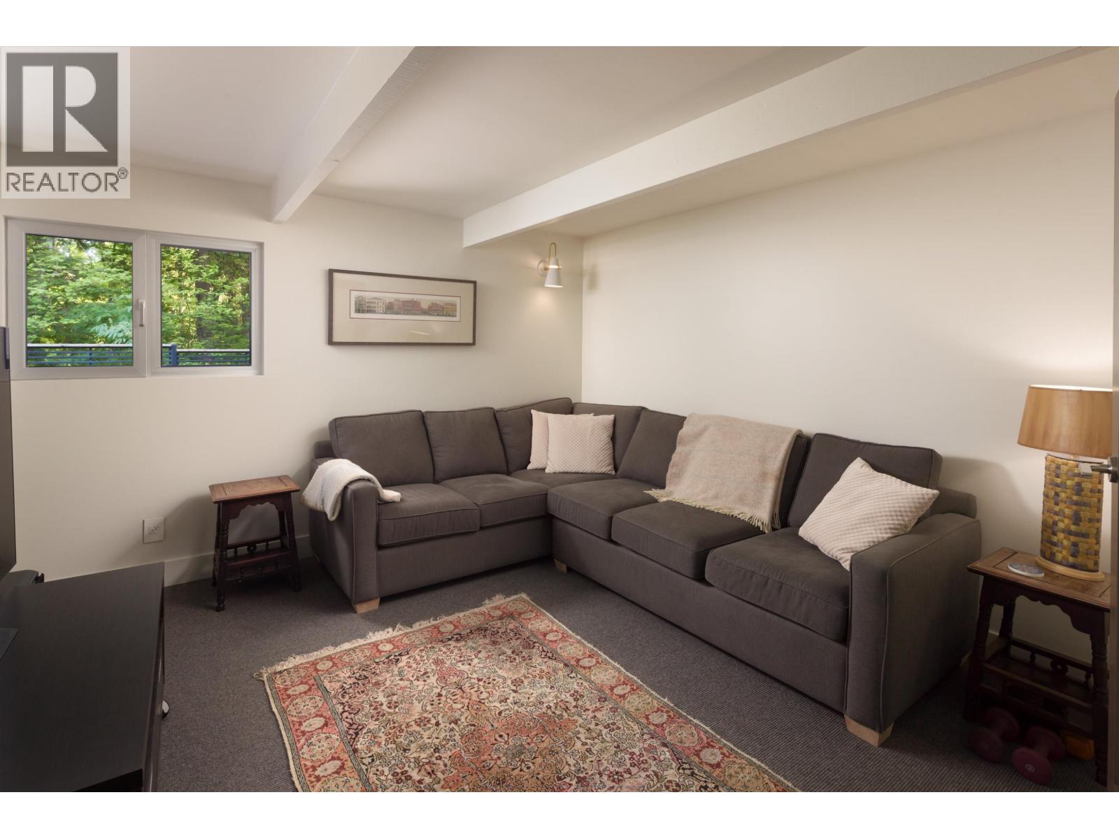 3267 FAIRMONT ROAD, North Vancouver