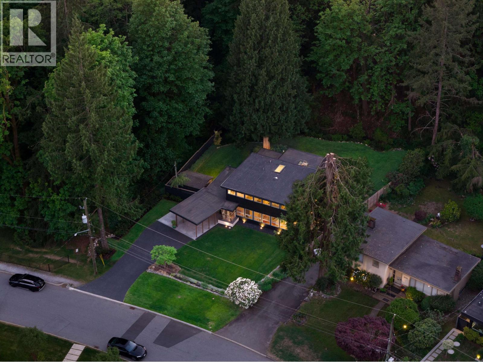 3267 FAIRMONT ROAD, North Vancouver