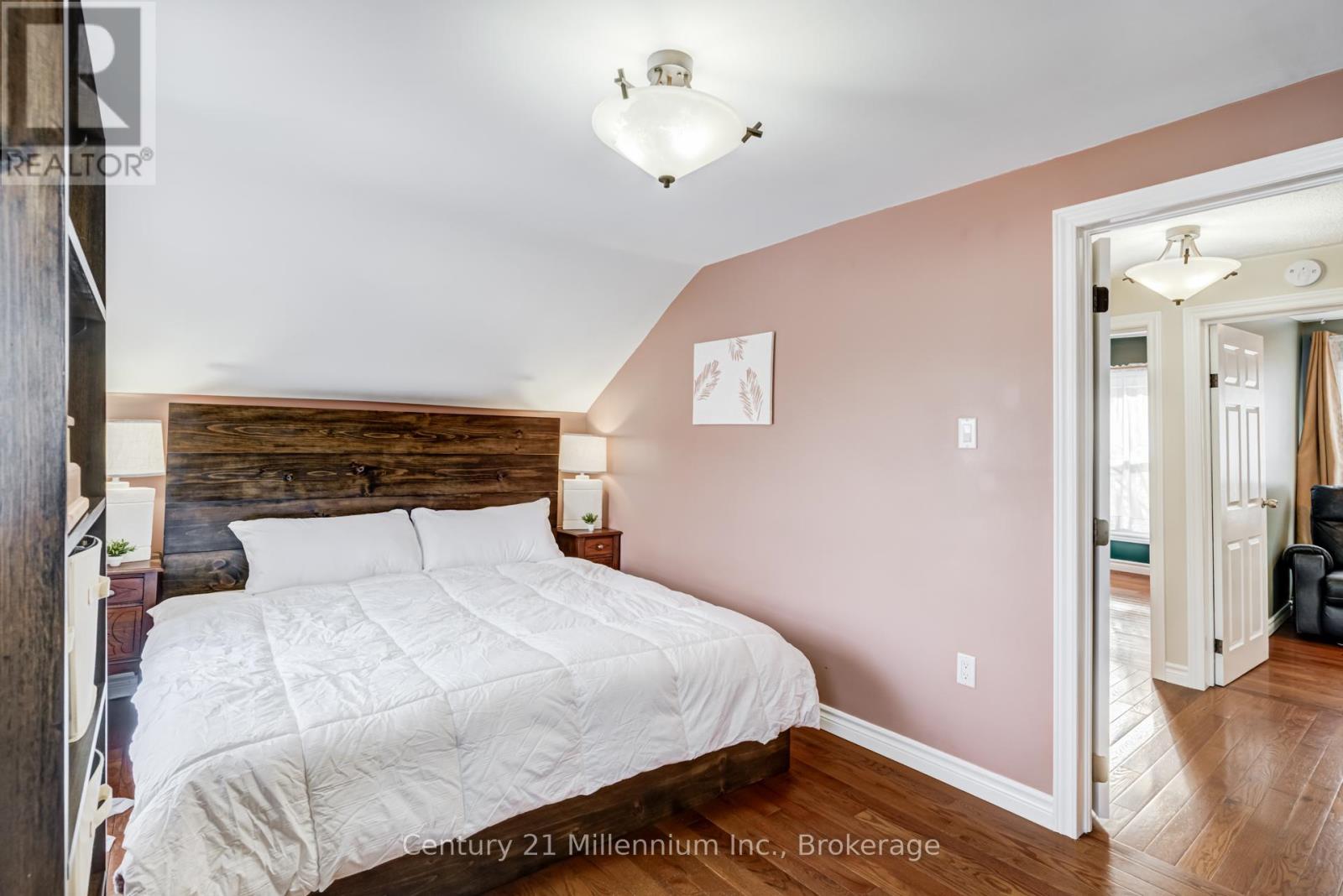 328 BRUCE ROAD 40 - 29