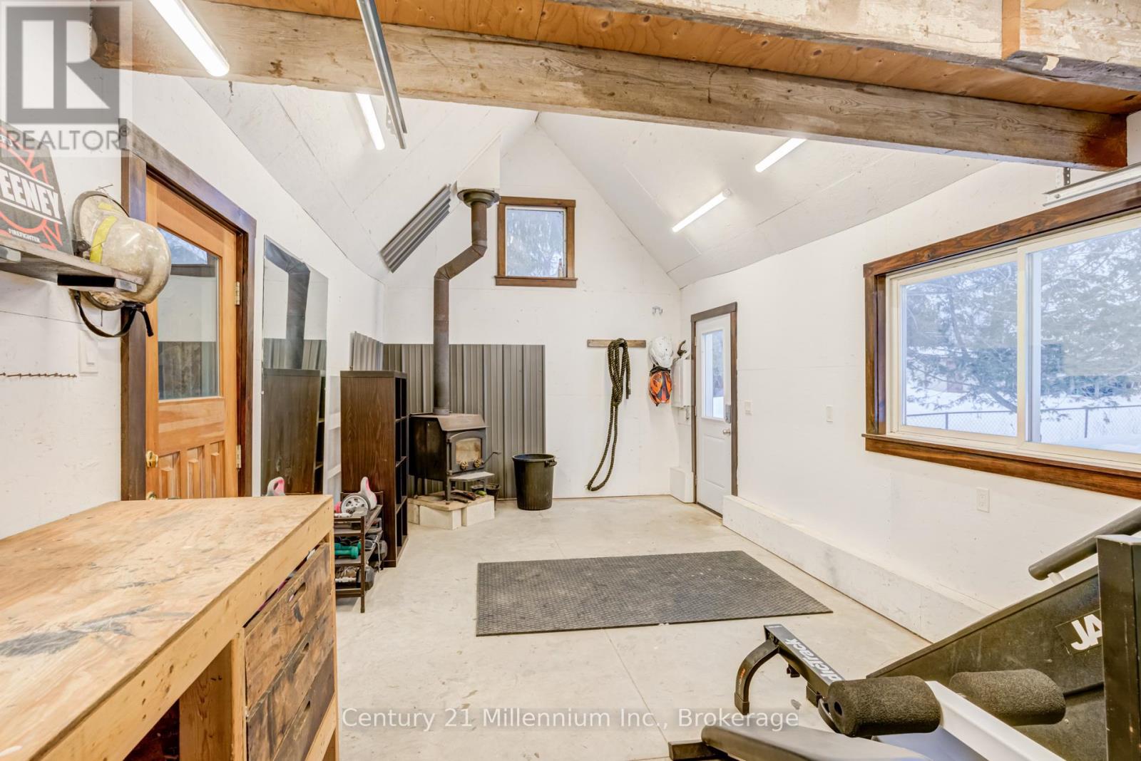 328 BRUCE ROAD 40 - 39