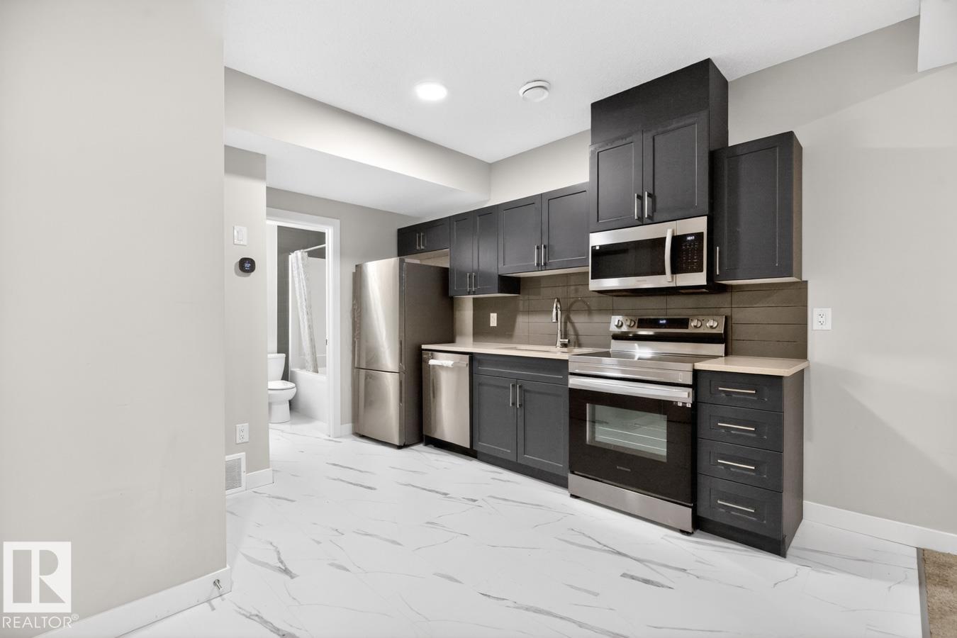 3214 9 ST NW - 28