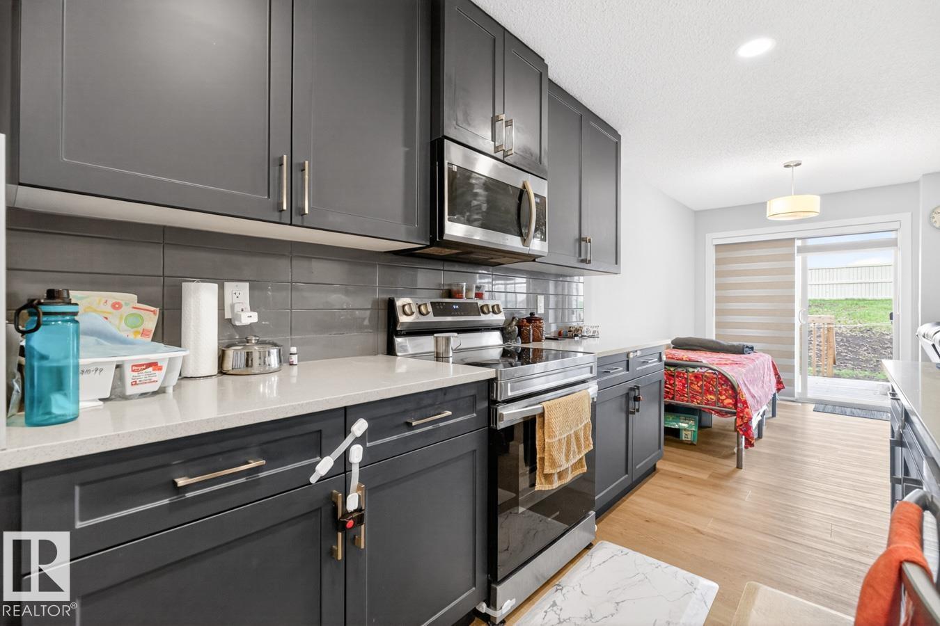 3214 9 ST NW - 7
