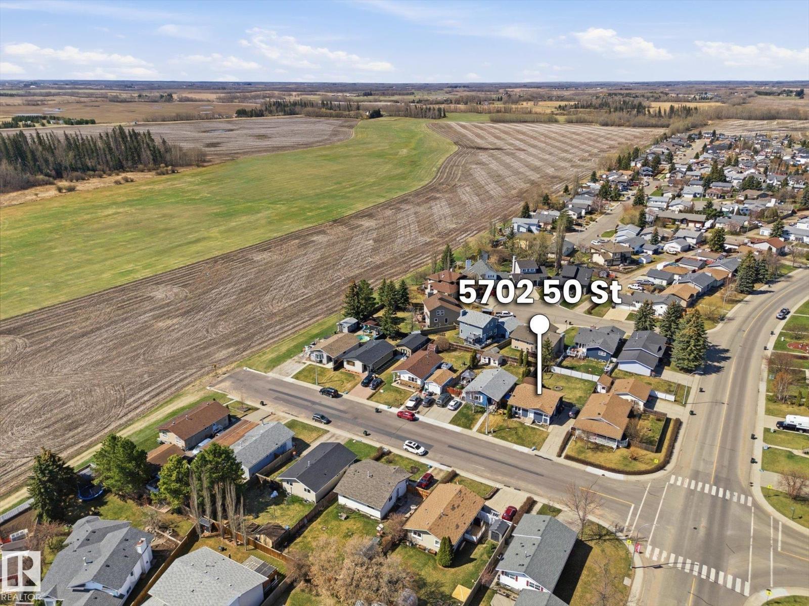 5702 50 ST, Stony Plain