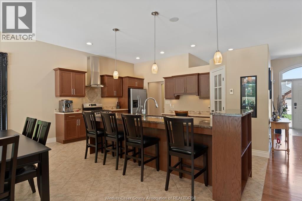 8381 Aalbers CRESCENT - 12