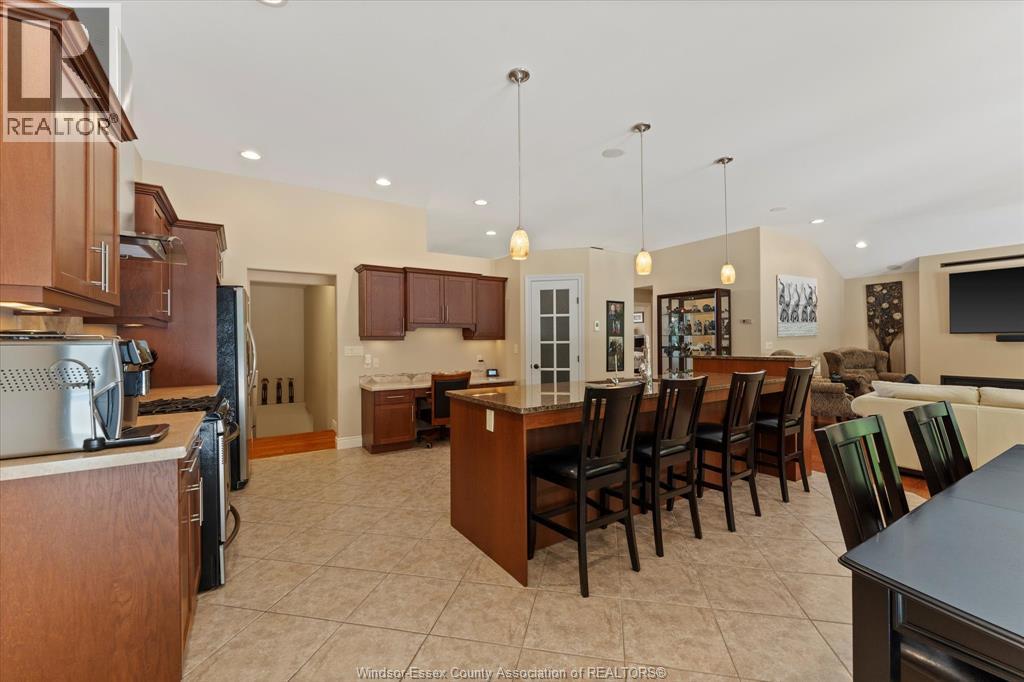 8381 Aalbers CRESCENT - 13