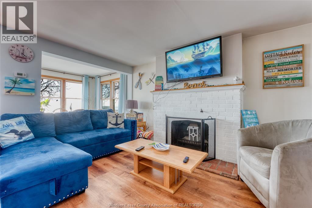1049 HERITAGE ROAD - 9