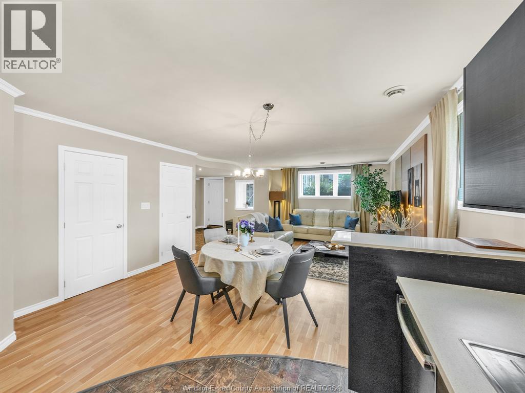 1811 NORTHWAY AVENUE - 12