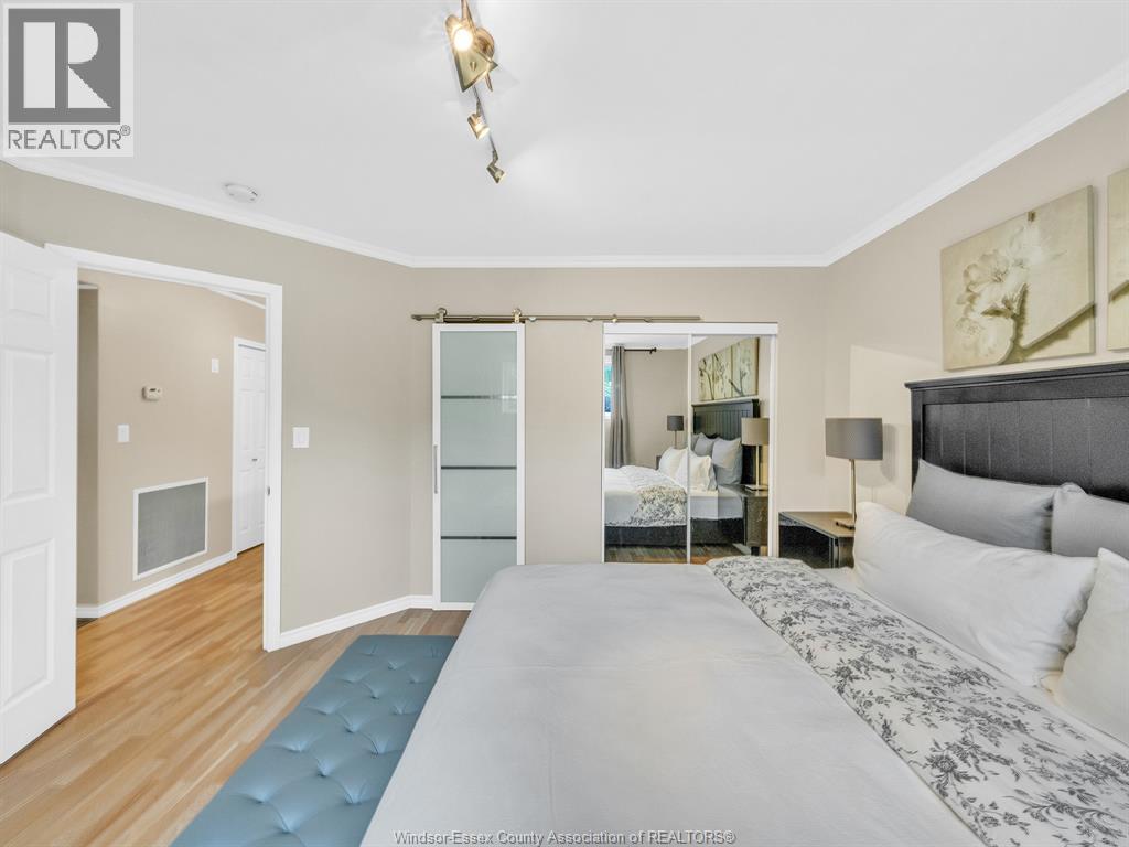 1811 NORTHWAY AVENUE - 18