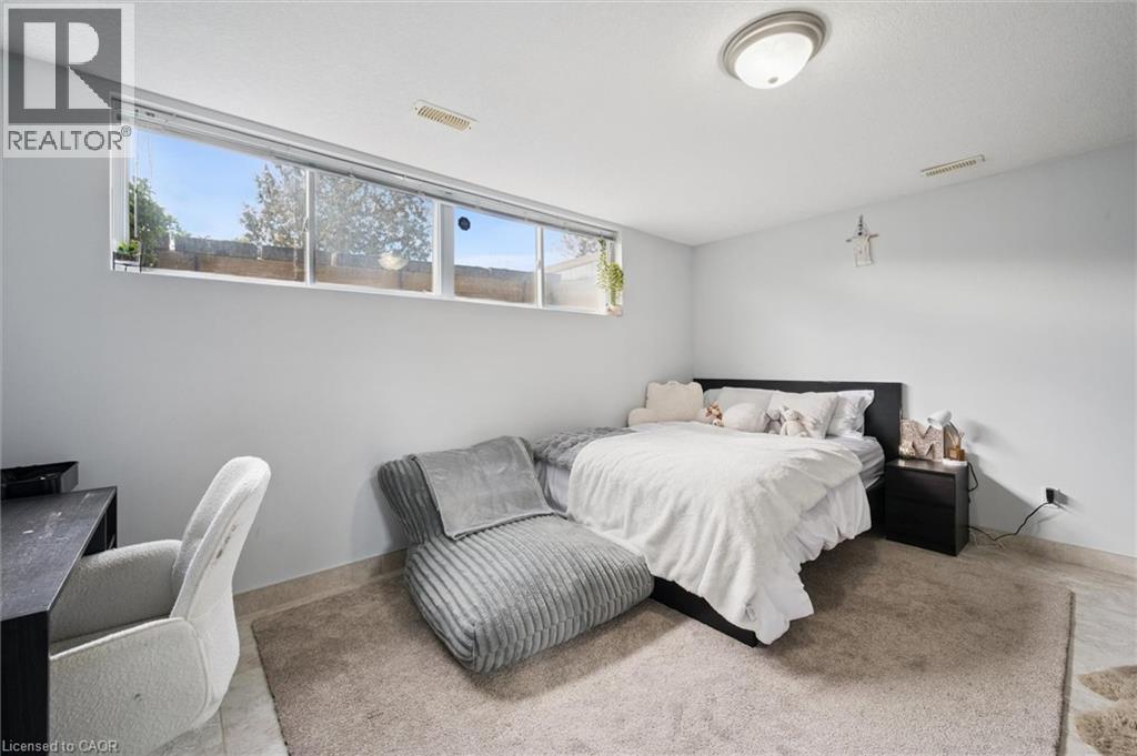 122 GRAND RIVER Boulevard, Kitchener, Ontario, N2A4E3 — Photo 18