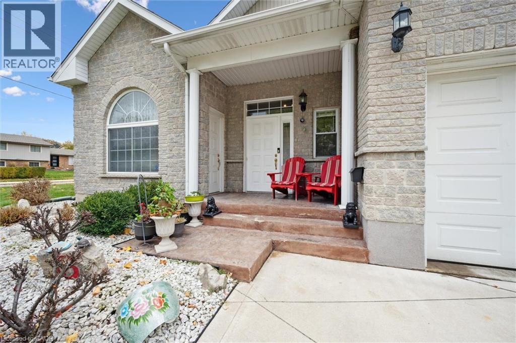 122 GRAND RIVER Boulevard, Kitchener, Ontario, N2A4E3 — Photo 12