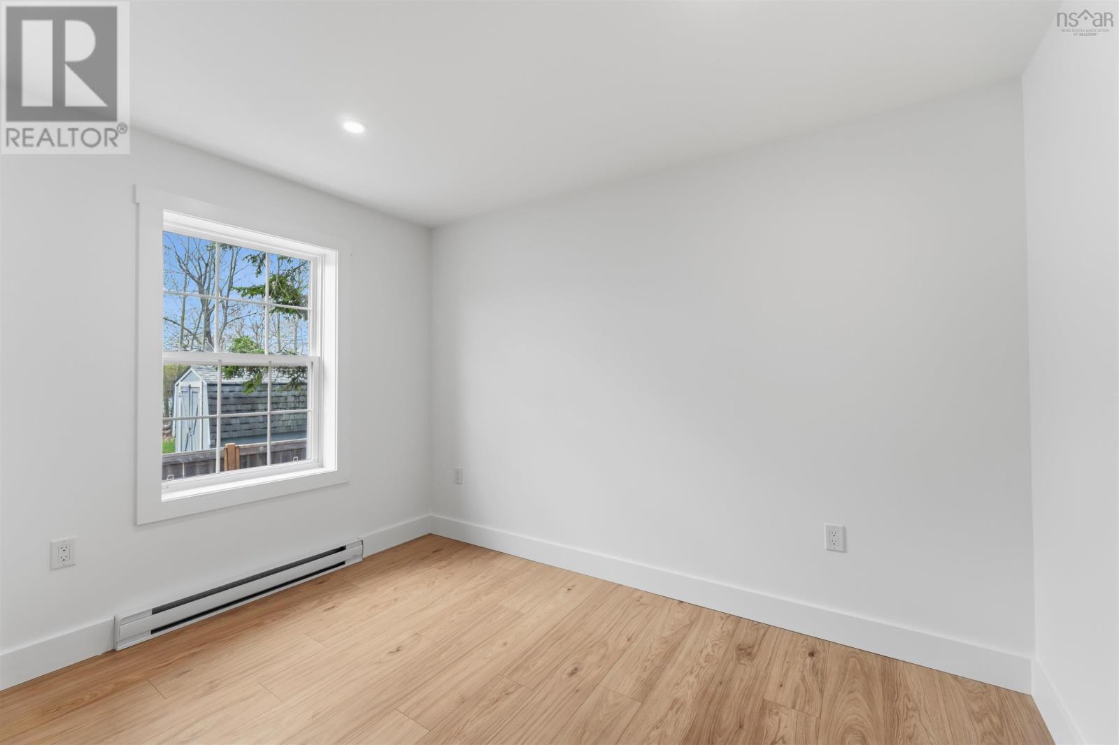 25 Brown Street - 21