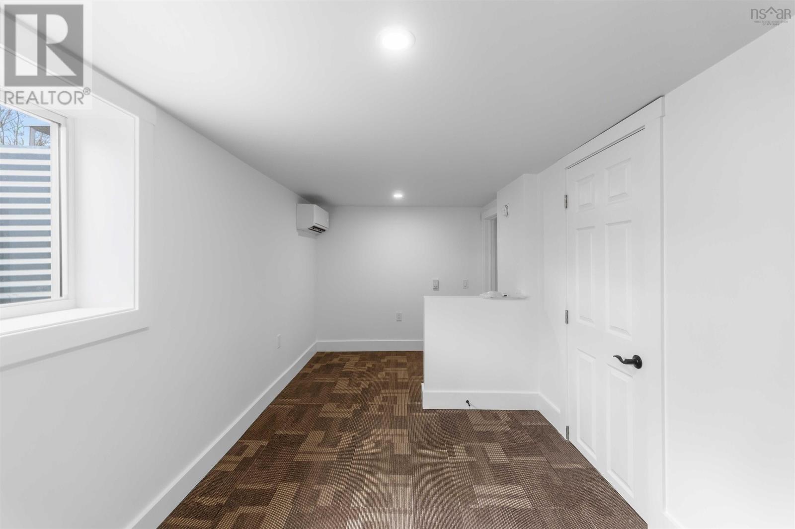 25 Brown Street - 28