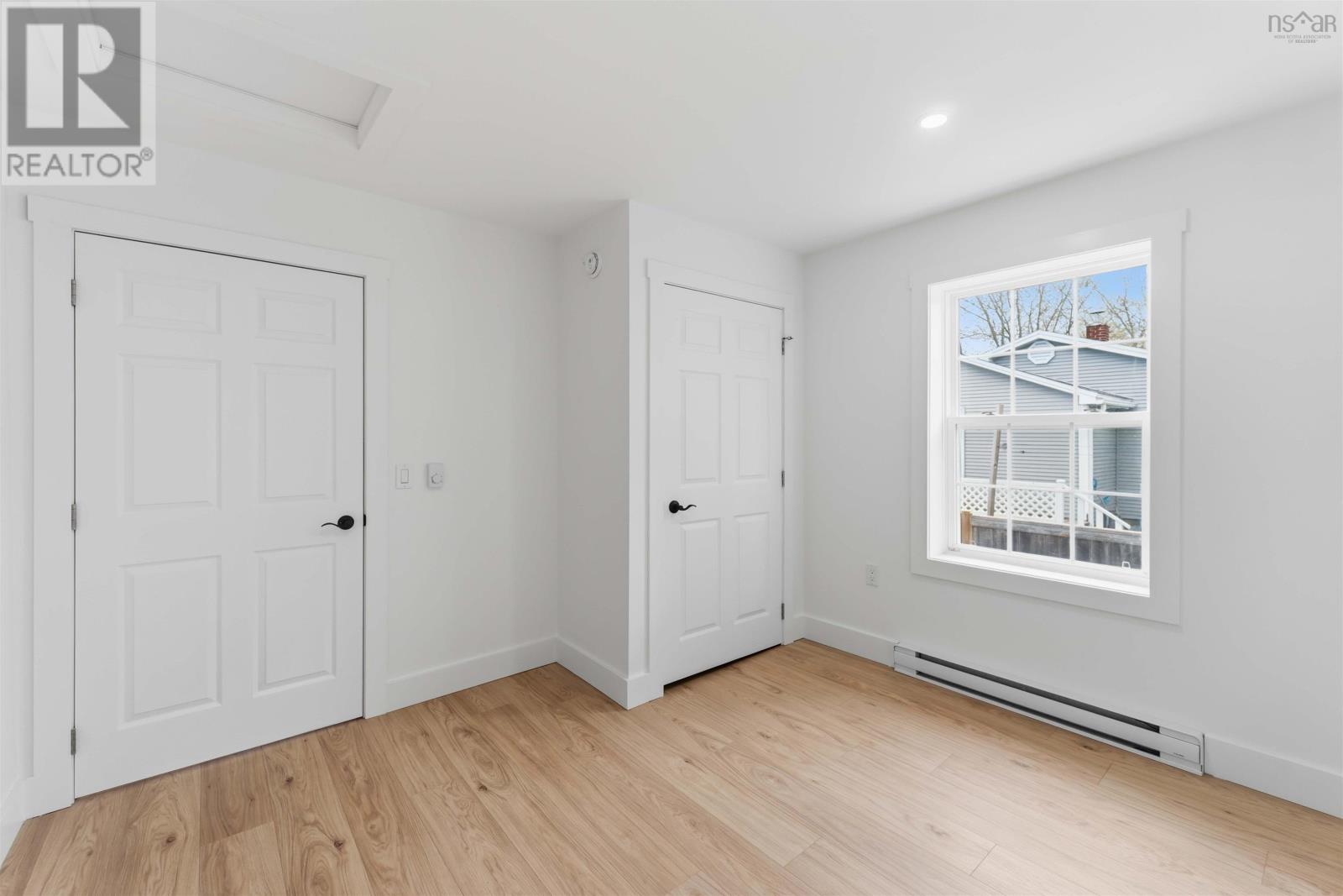 25 Brown Street - 22