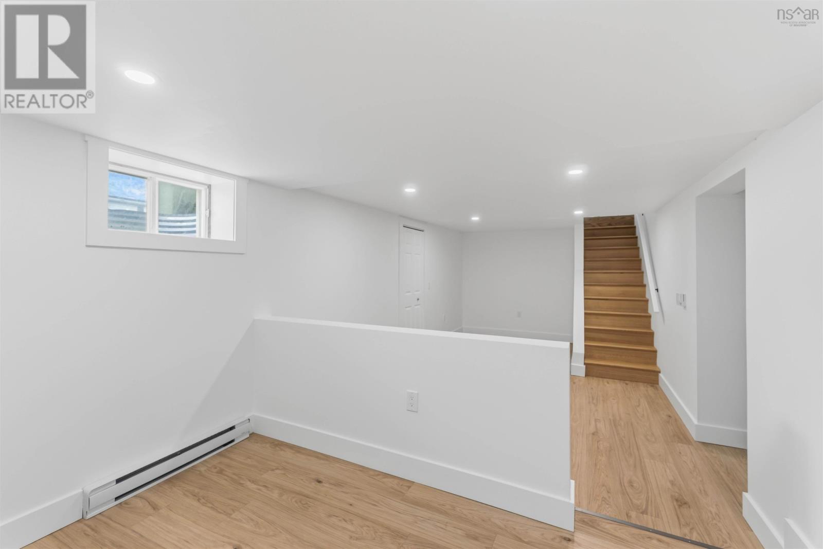 25 Brown Street - 31