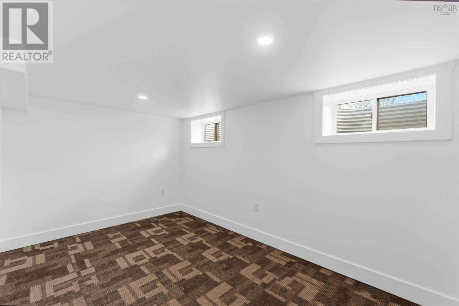 25 Brown Street - 26