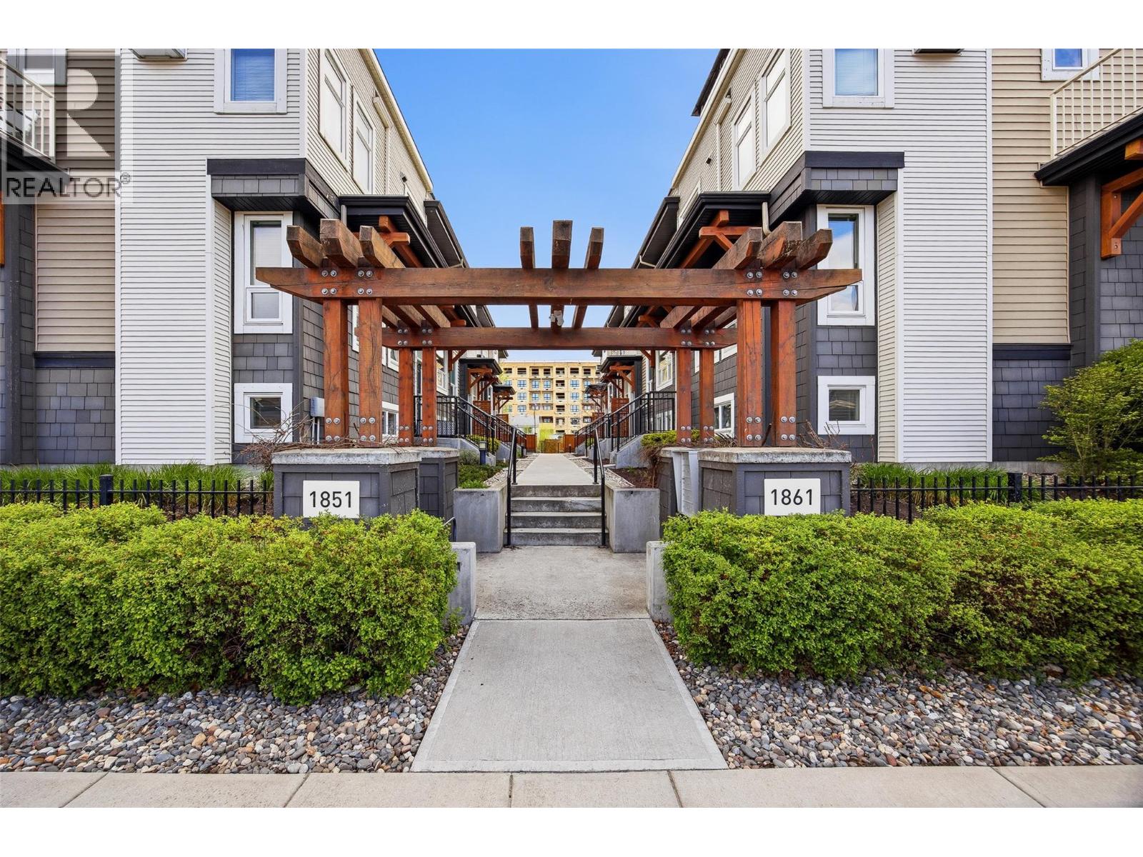 7 1851 Ambrosi Road - main photo