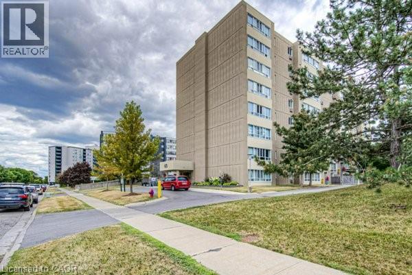 65 HIGHLAND Crescent Unit# 204, Kitchener, Ontario, N2M5M8 — Photo 16