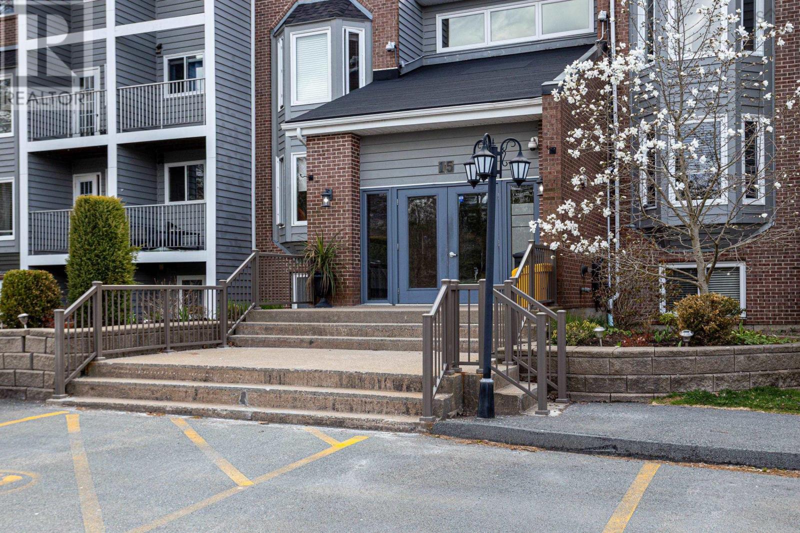 Property photo of 310 15 Knightsridge Drive