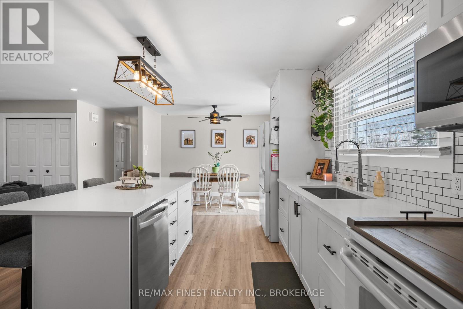 118 QUABBIN ROAD - 10