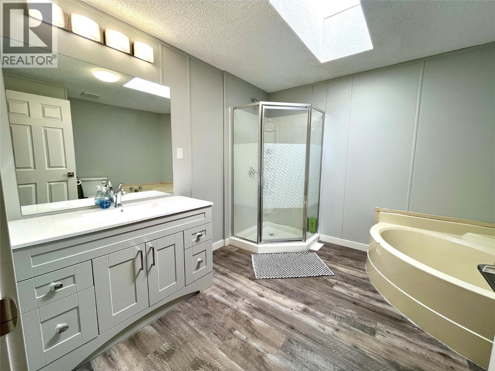 171 Meikle Avenue - 13