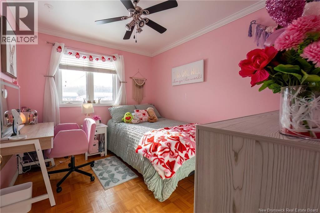670 3ieme Avenue - 18