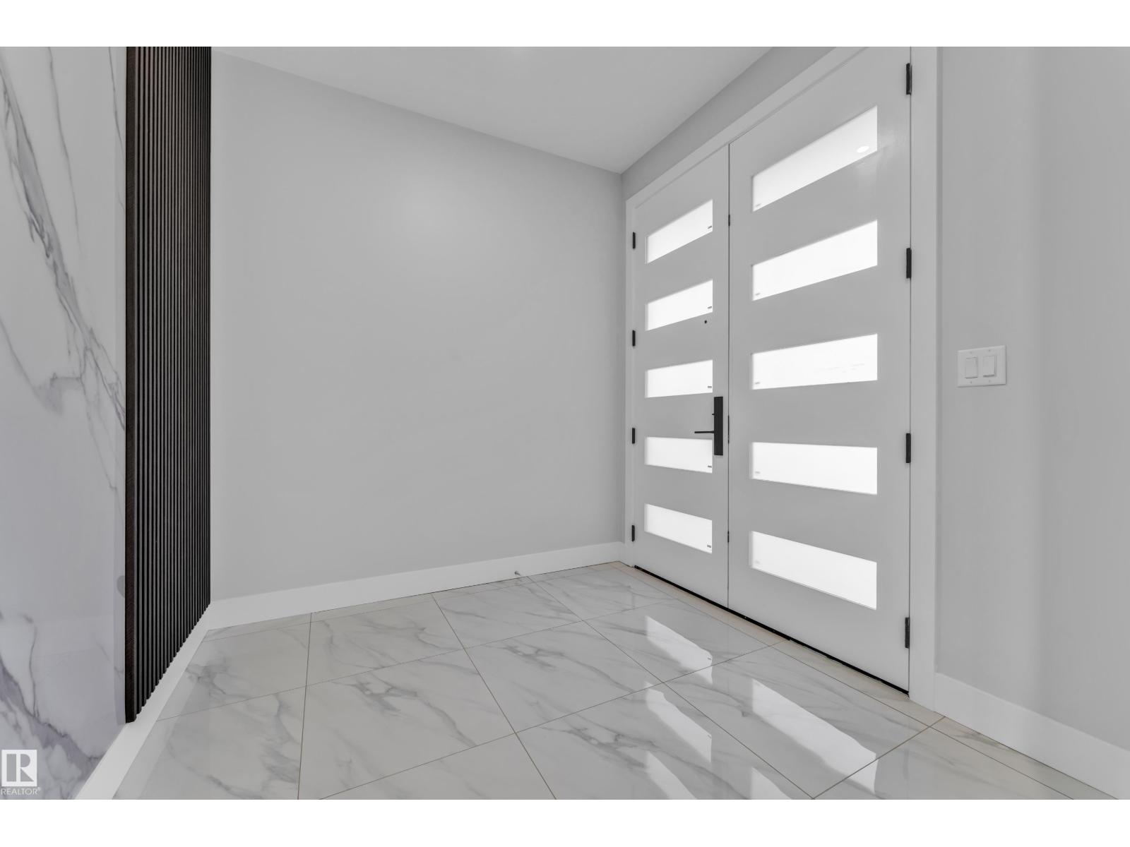 213 Crystal creek, Leduc