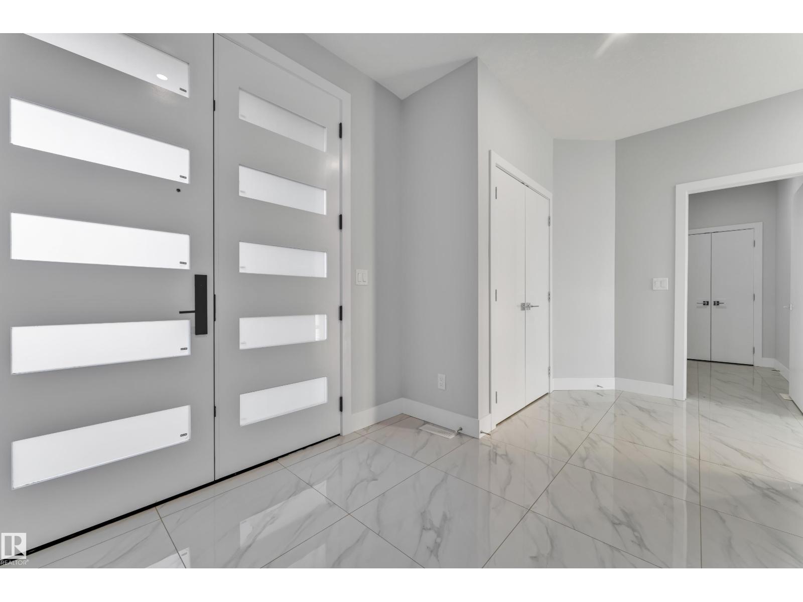 213 Crystal creek, Leduc
