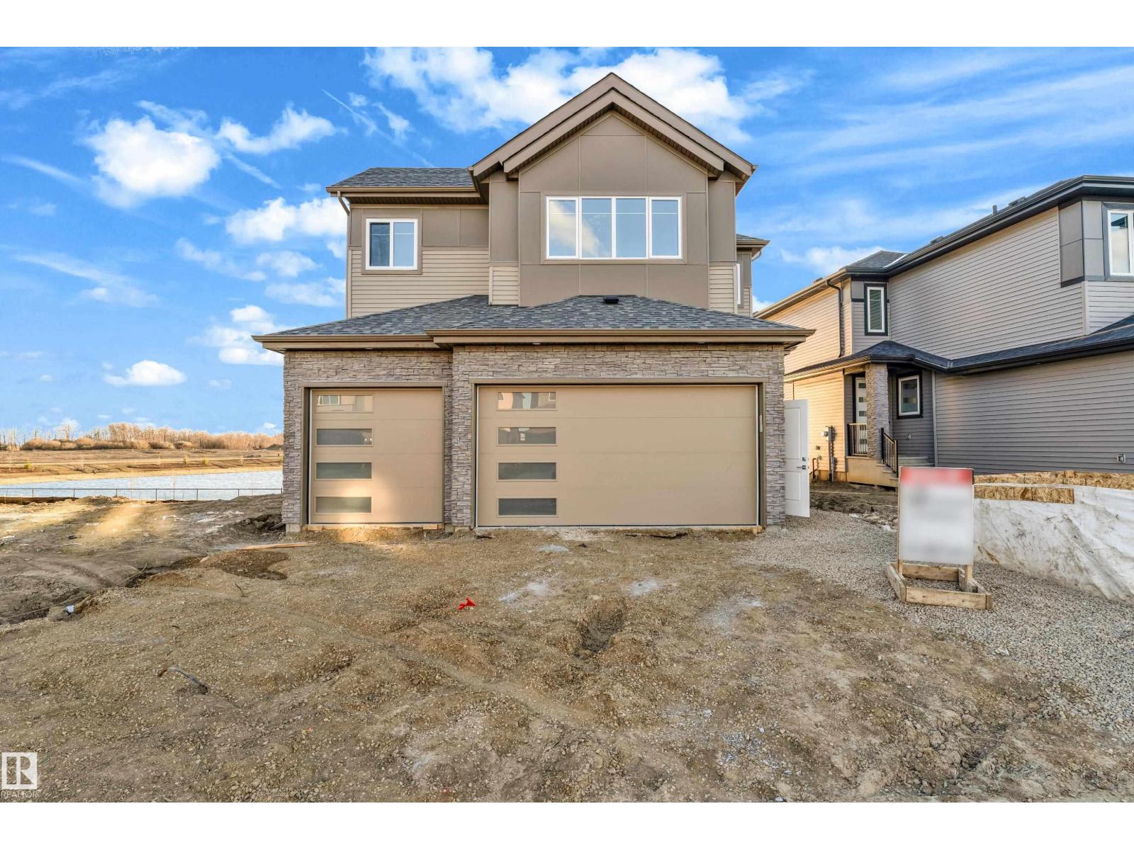 213 Crystal creek, Leduc