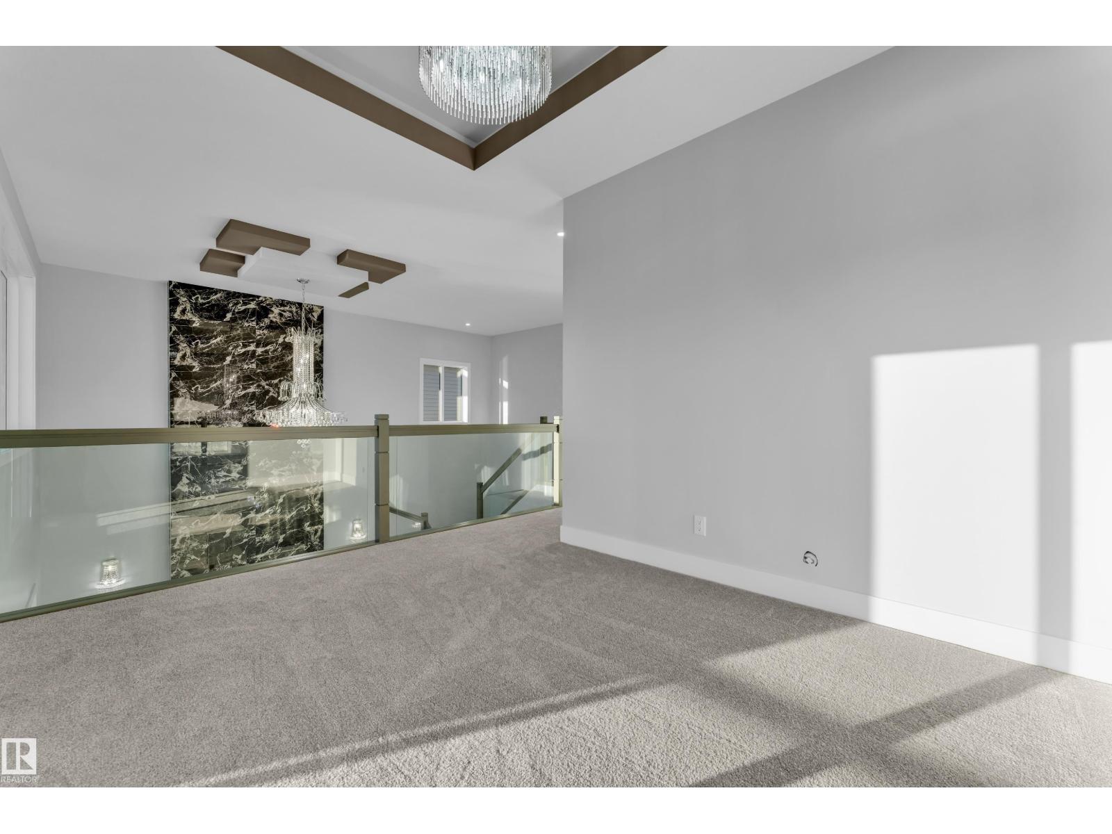 213 Crystal creek, Leduc