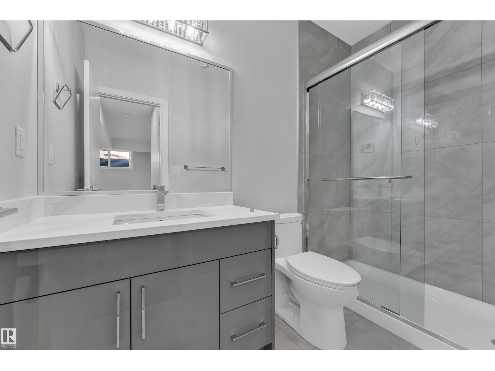 213 Crystal creek, Leduc