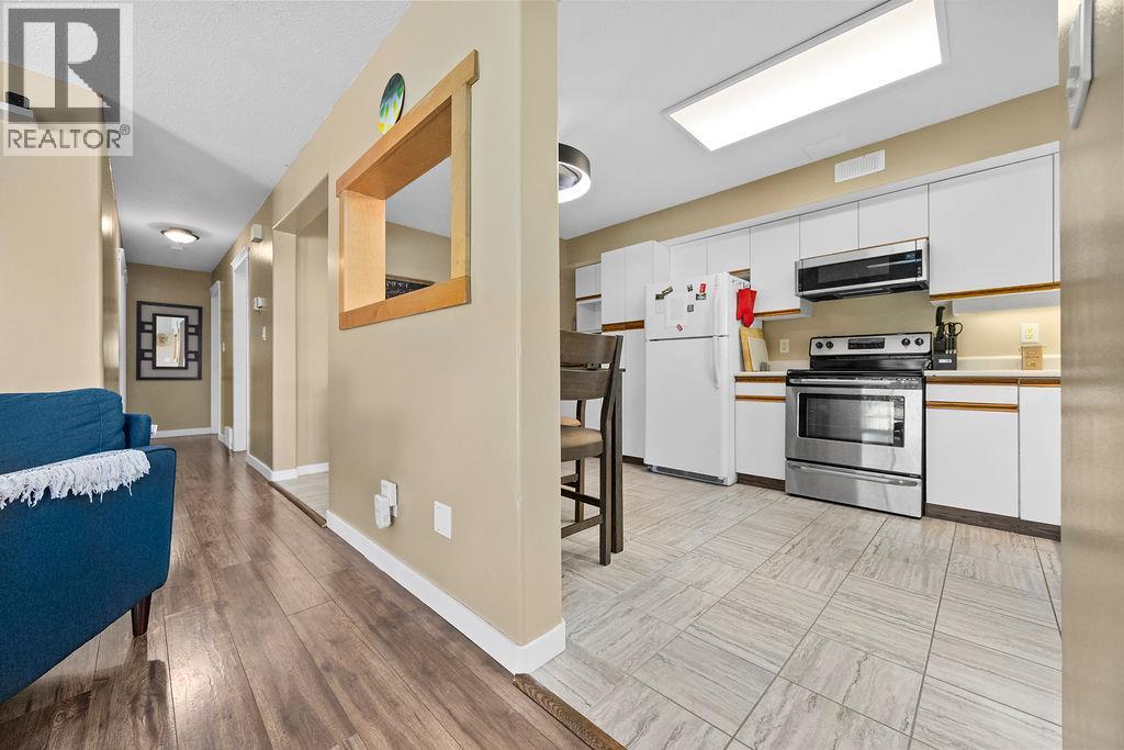 4 167 Cliffview Drive, Enderby