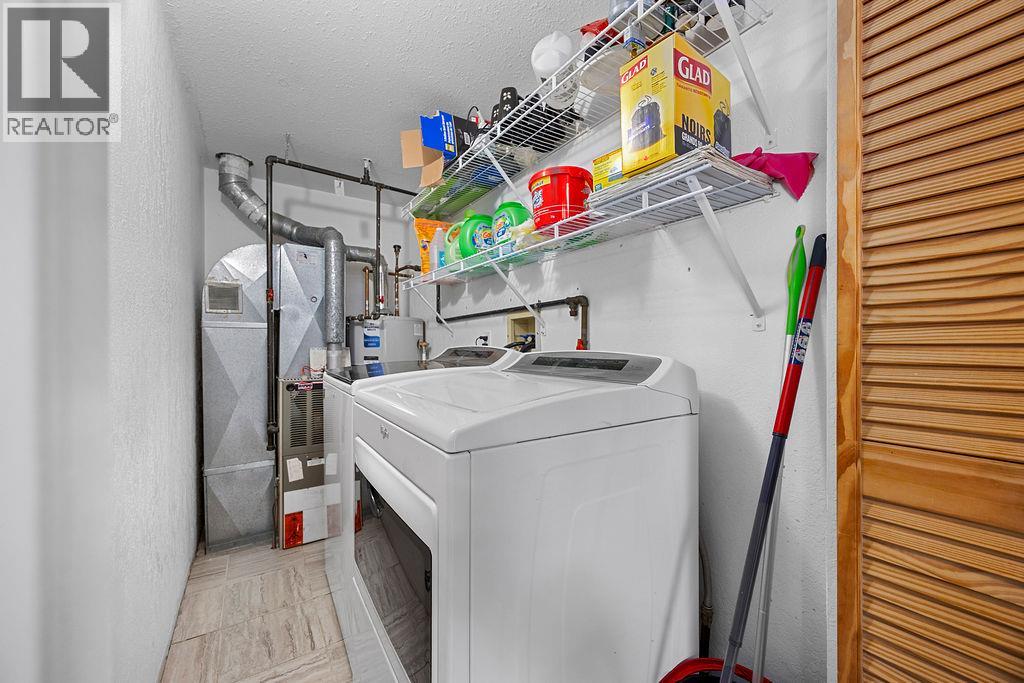 4 167 Cliffview Drive, Enderby