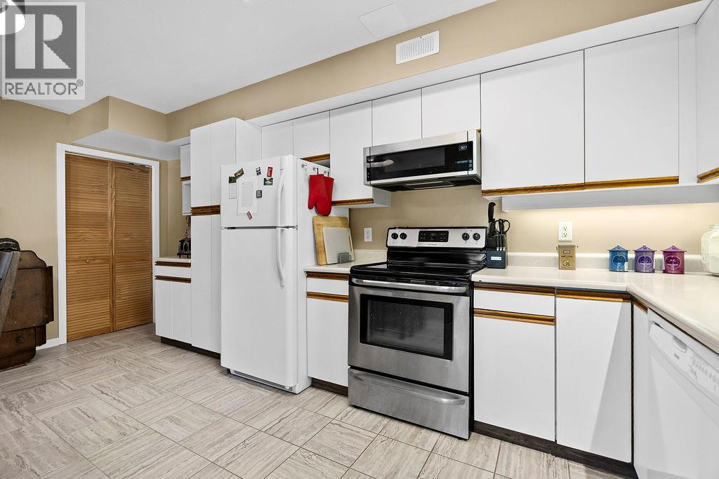4 167 Cliffview Drive, Enderby